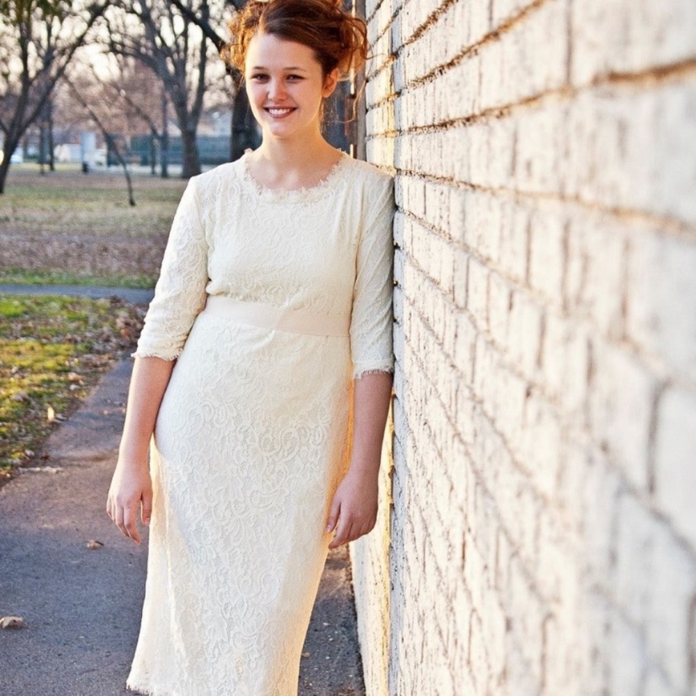 Cream Lace Midi Dress